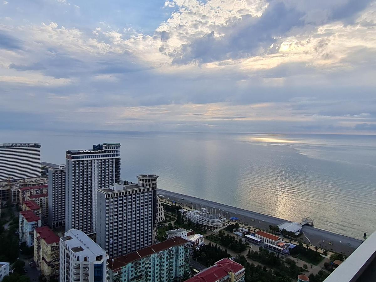 Hotel Orbi City Sea Horizon Batumi Exterior foto